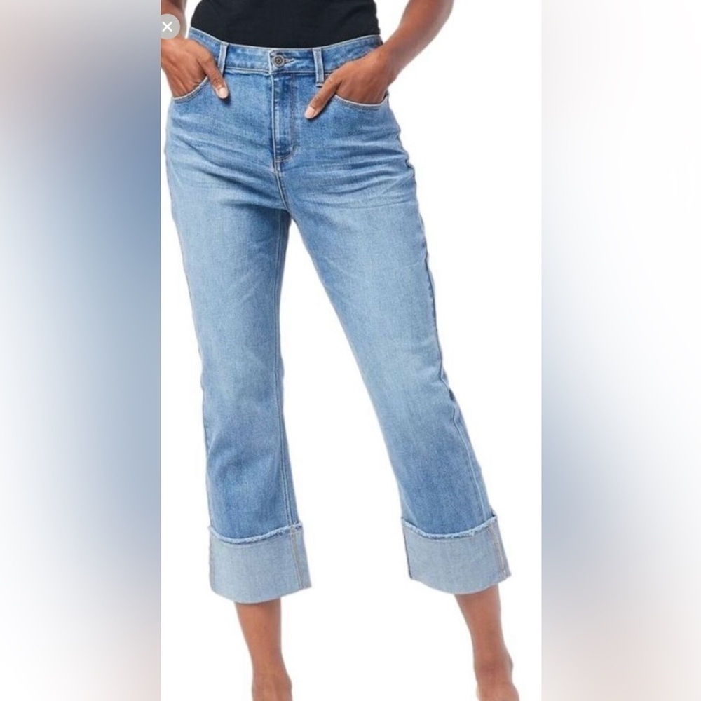 Susan Graver Girlfriend Raw Hem Cuffed Light Wash Jean Size 22W